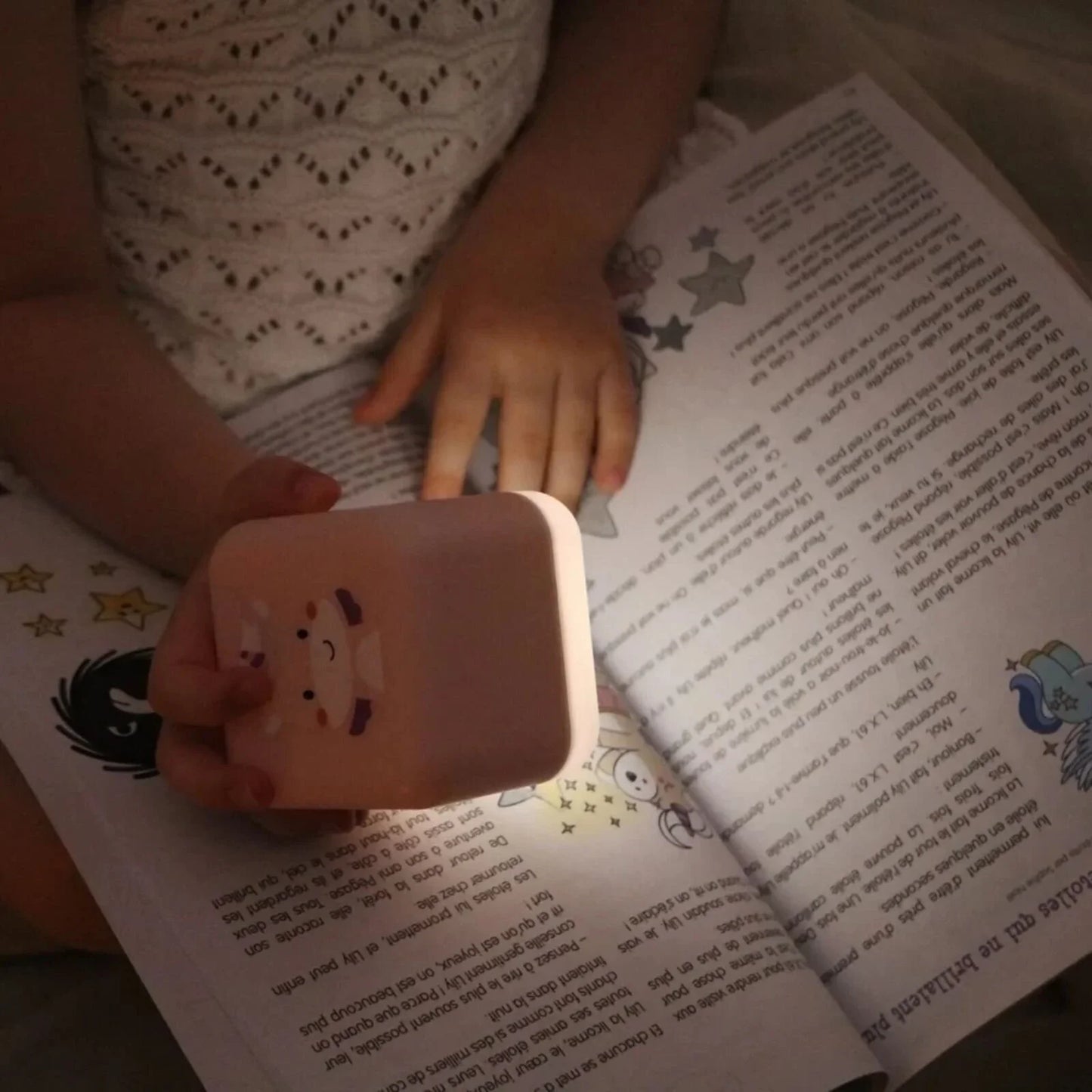 Cloud.b Cube B - Lily the Unicorn