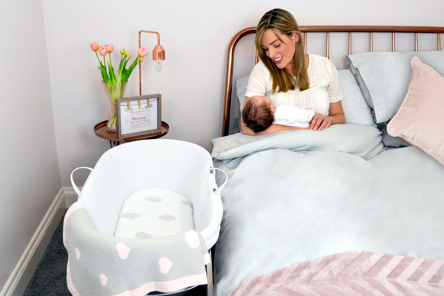Shnuggle Dreami Baby Sleeper (Pebble Grey Base)
