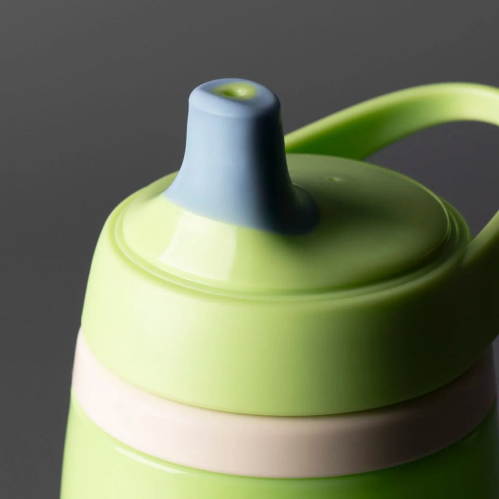 Tommee Tippee Insulated Active Spout Cup 12+ months 266ml Assorted