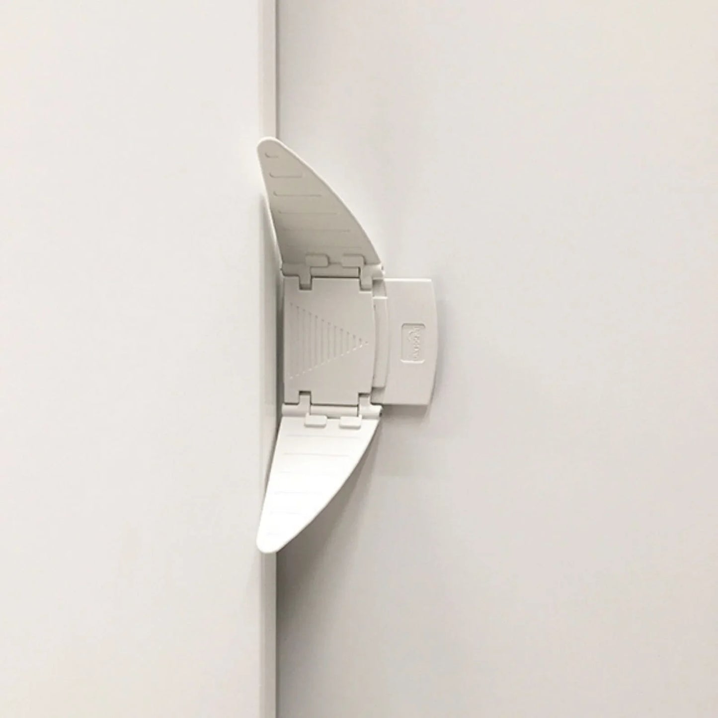 BabyDan Sliding Door Lock White