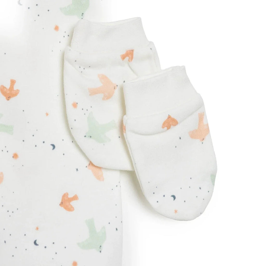 Little Life 5 Piece Baby Hospital Bag Set on a Hanger (Newborn)