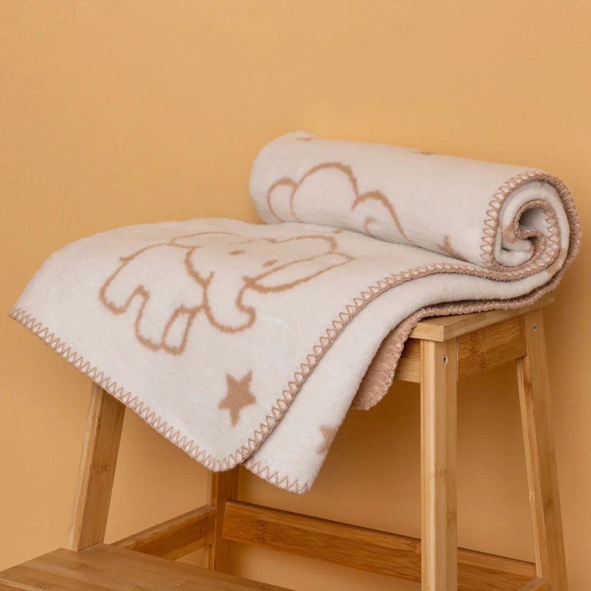 Little Dreams Jacquard Knit Baby Blanket (90 x 110 cm)