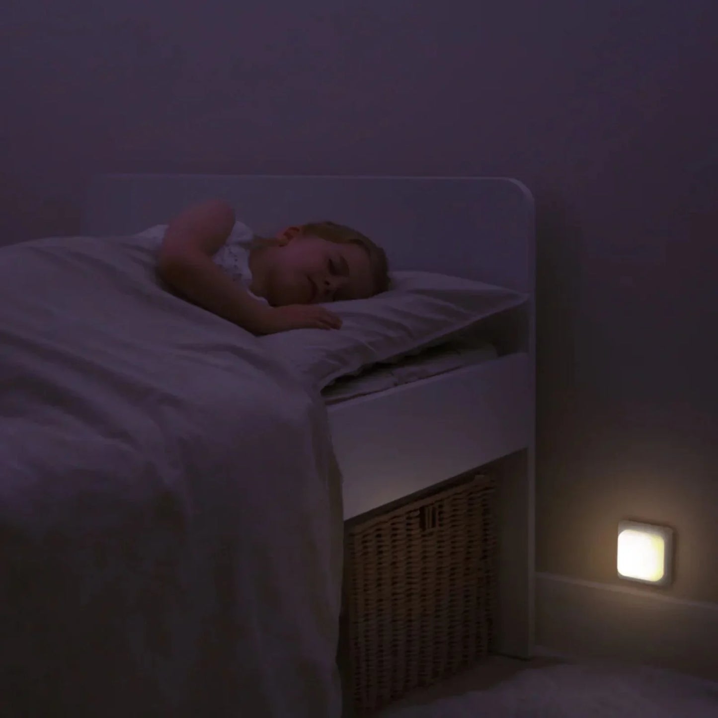 Cloud.b Cube B - Lily the Unicorn