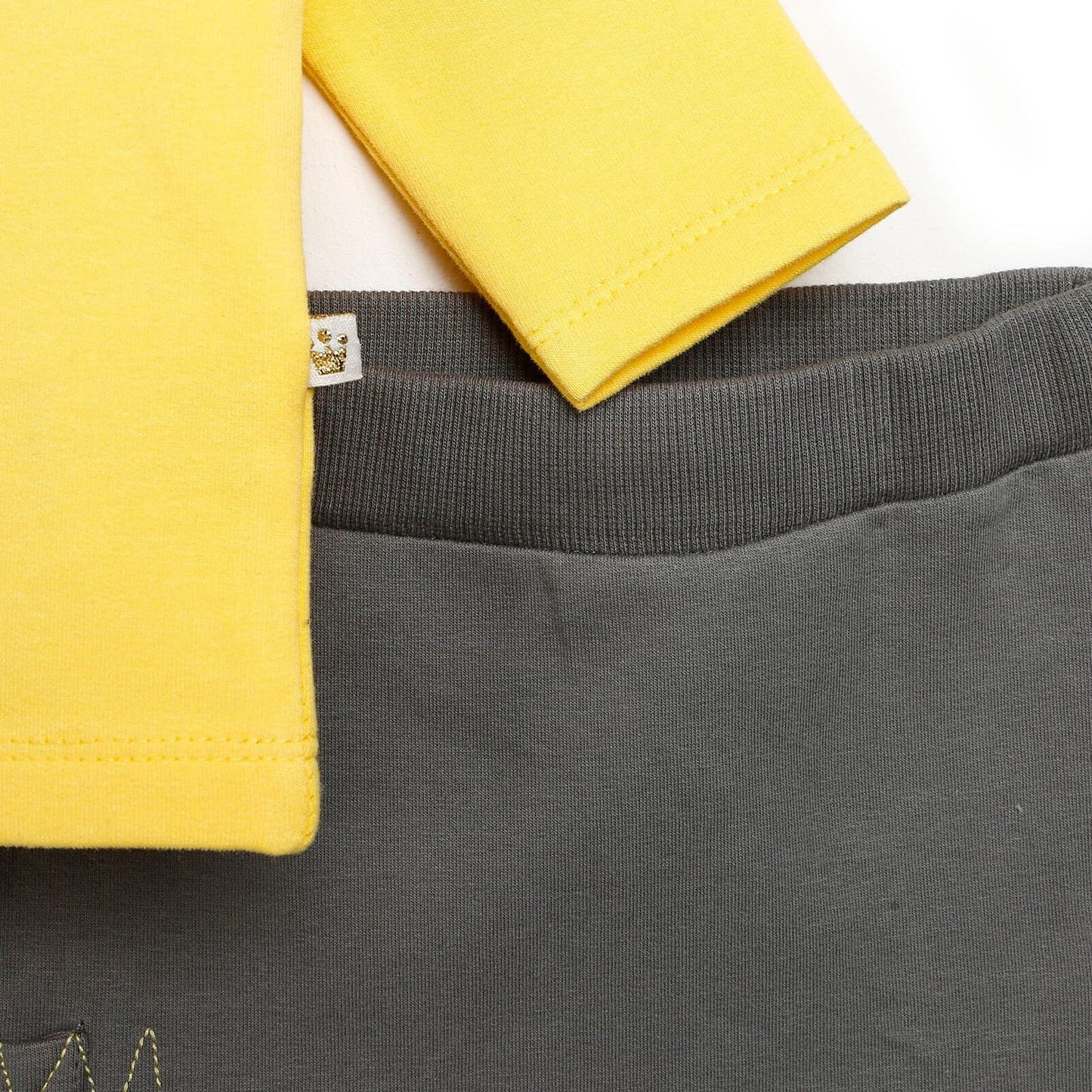 For My Baby Newborn Wild  Sweatshirt-Panth - Yellow