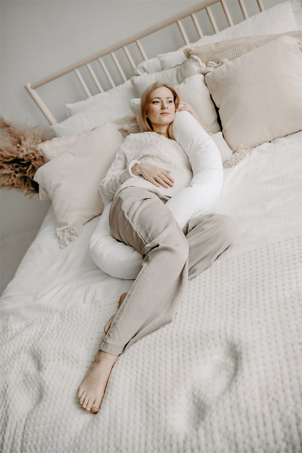 Noordi 2in1 Deluxe Baby Nest & Maternity Pillow with Silver-Ion Cotton, White