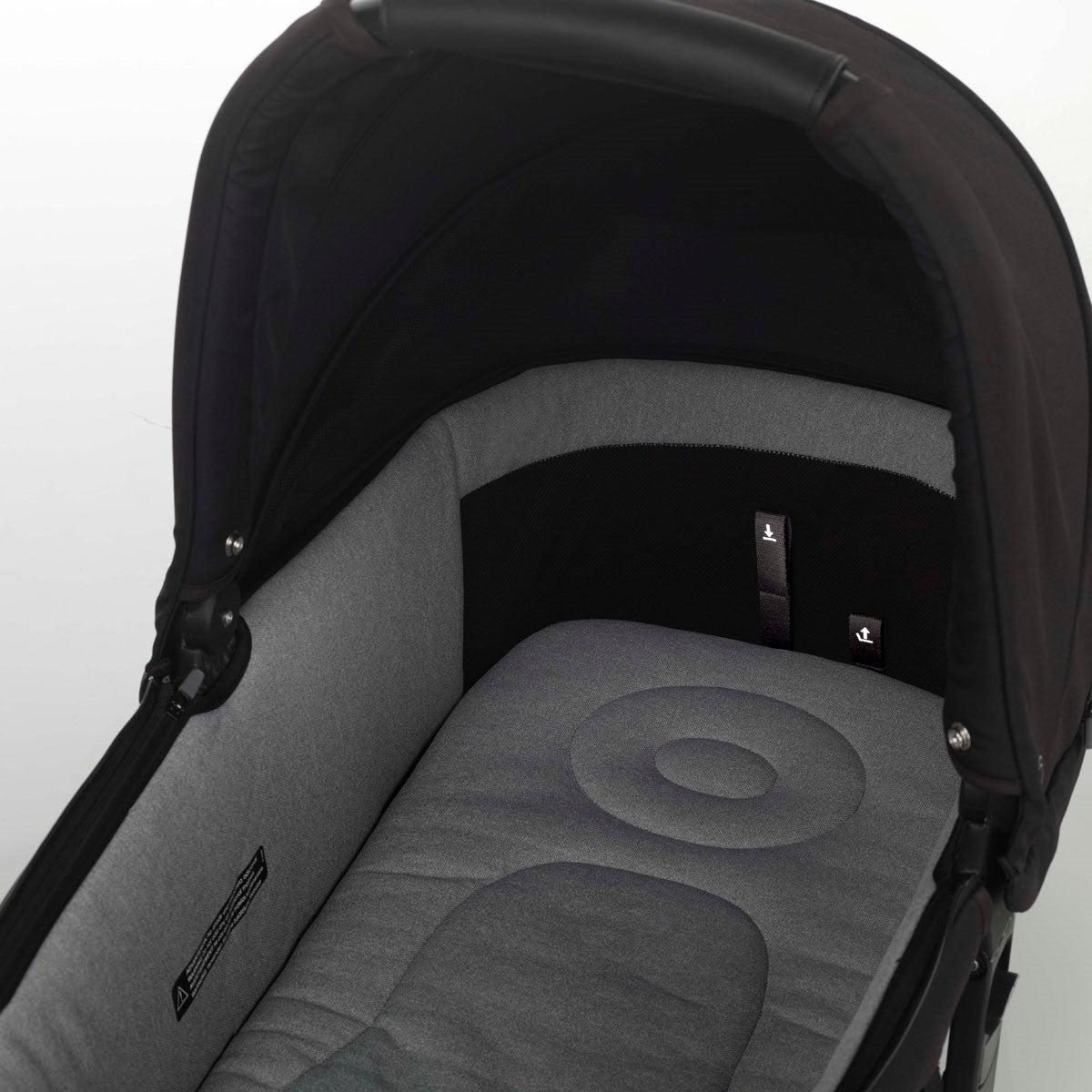 Jane Crosslight 3, 3-in-1 Travel System with Sweet Carrycot & Koos iSize Car Seat Bundle