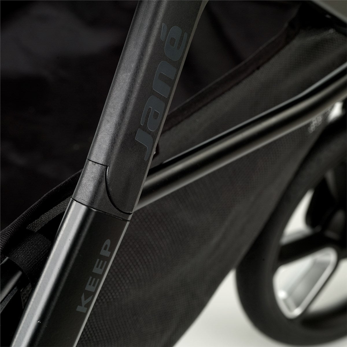 Jane Keep Fully Equipped 0-4 years Modular Travel System Bundle