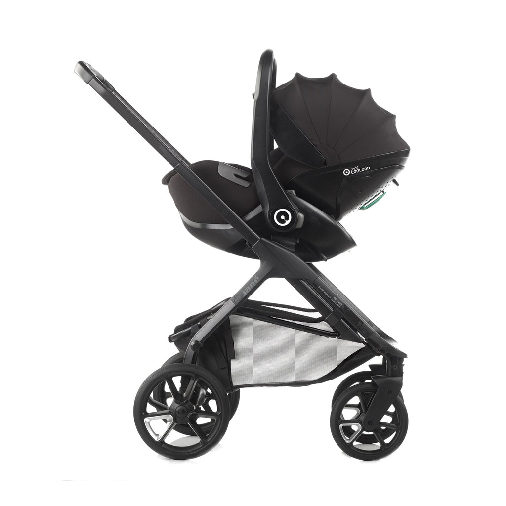 Jané Trider Fully Equipped 0-4 Year Family Car Seat Travel System Bundle