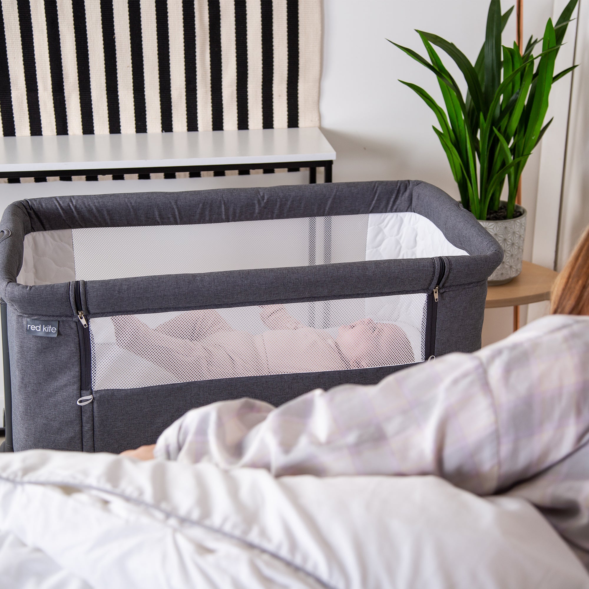 Red Kite Quiet Time Cosysleep Bedside Crib (Grey)