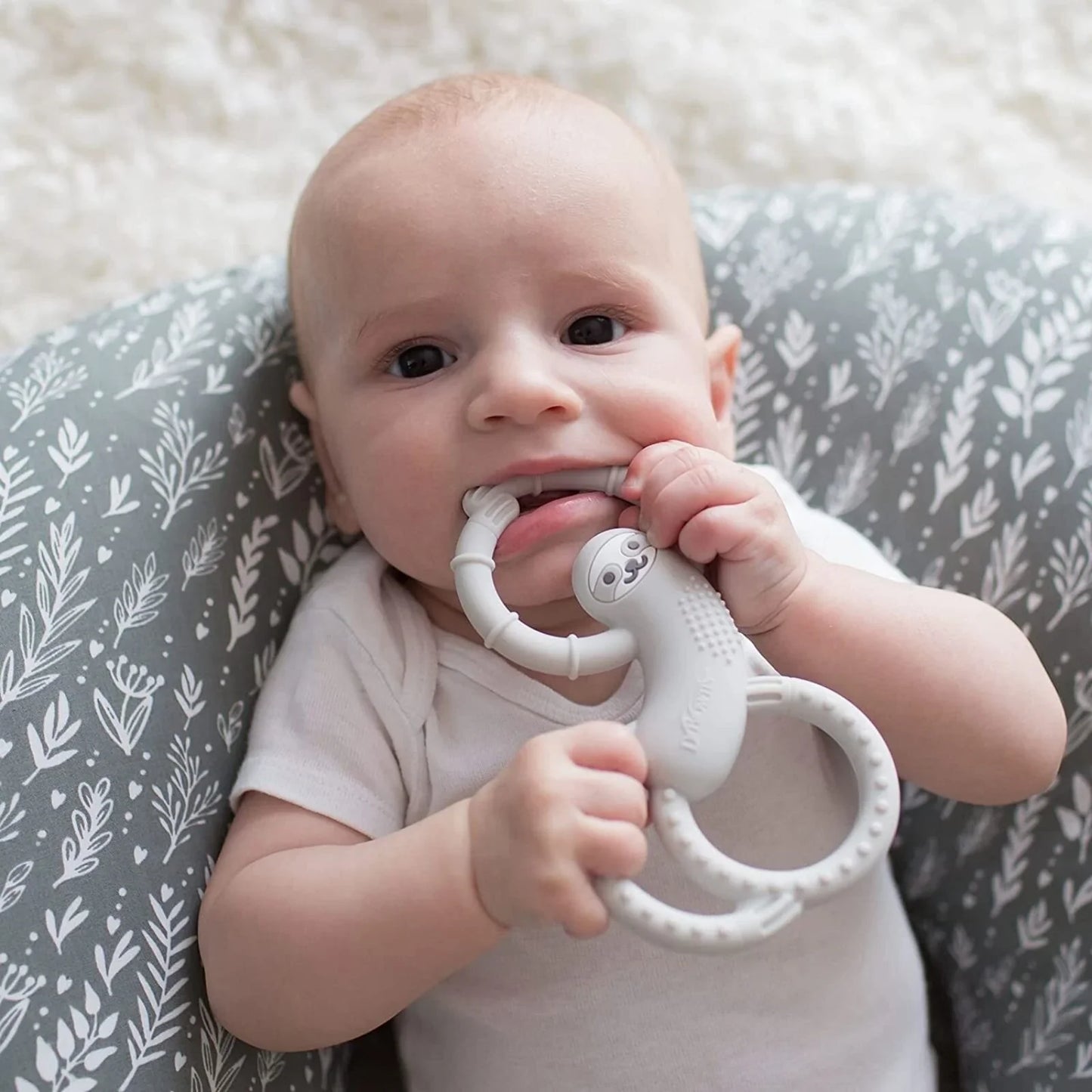 Dr. Brown's Sloth Long Limbed Teether 3+ months - Blue