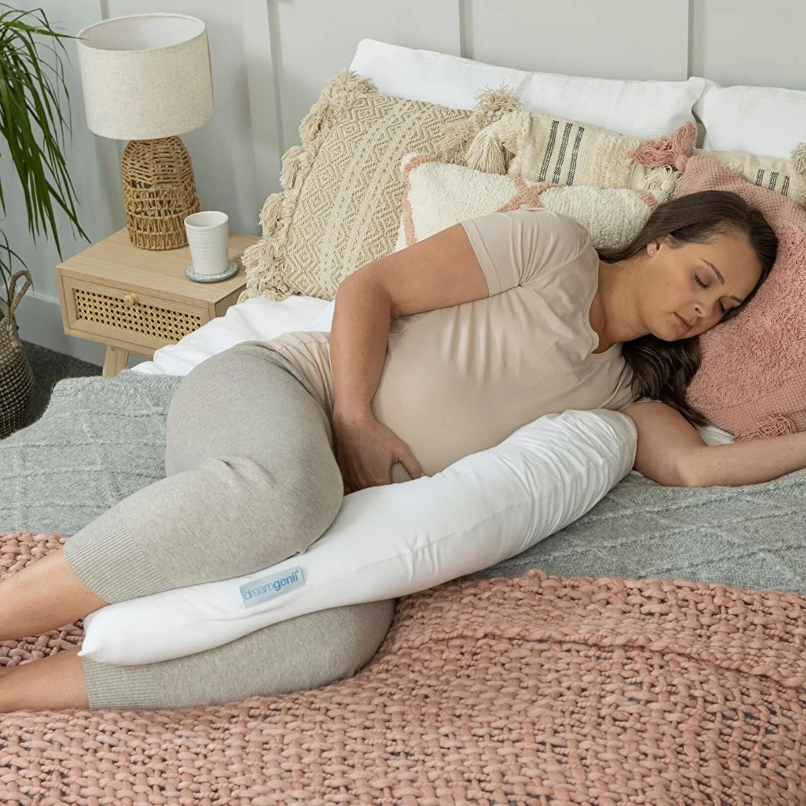 Dreamgenii Support and Feeding Pillow - White Cotton Jersey