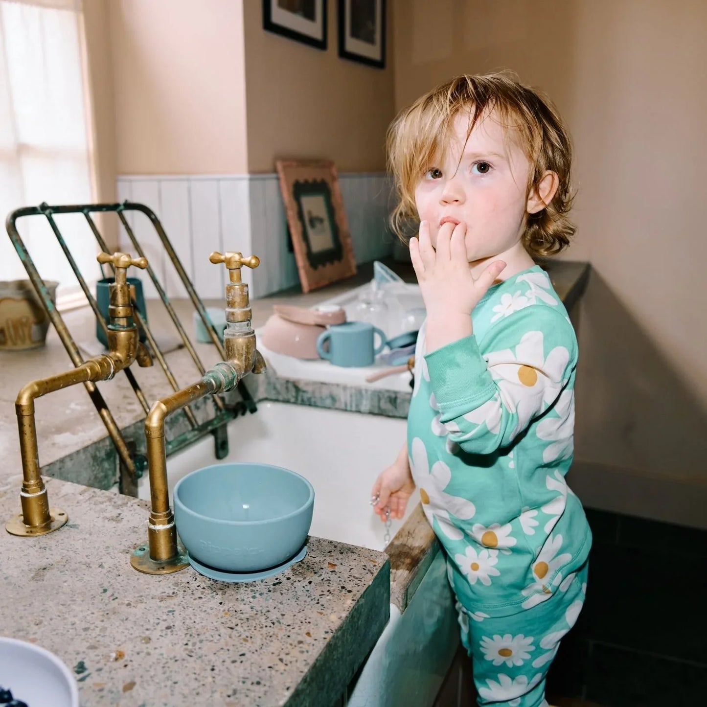 Pippeta Silicone Suction Bowl - Aqua Blue