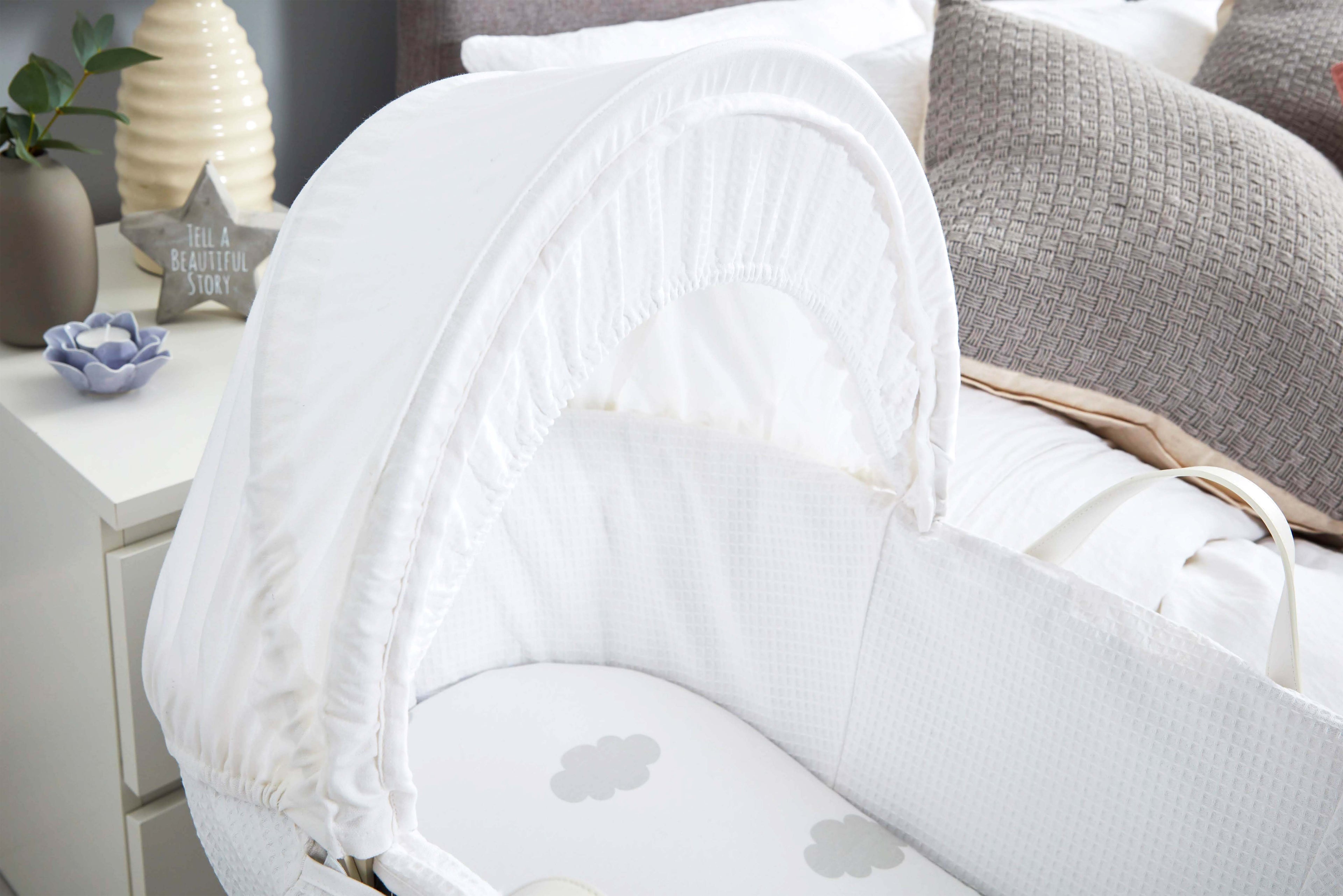 Shnuggle Moses Basket (Pebble Grey)