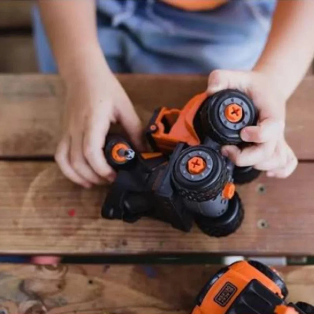 Black & Decker Excavator Truck