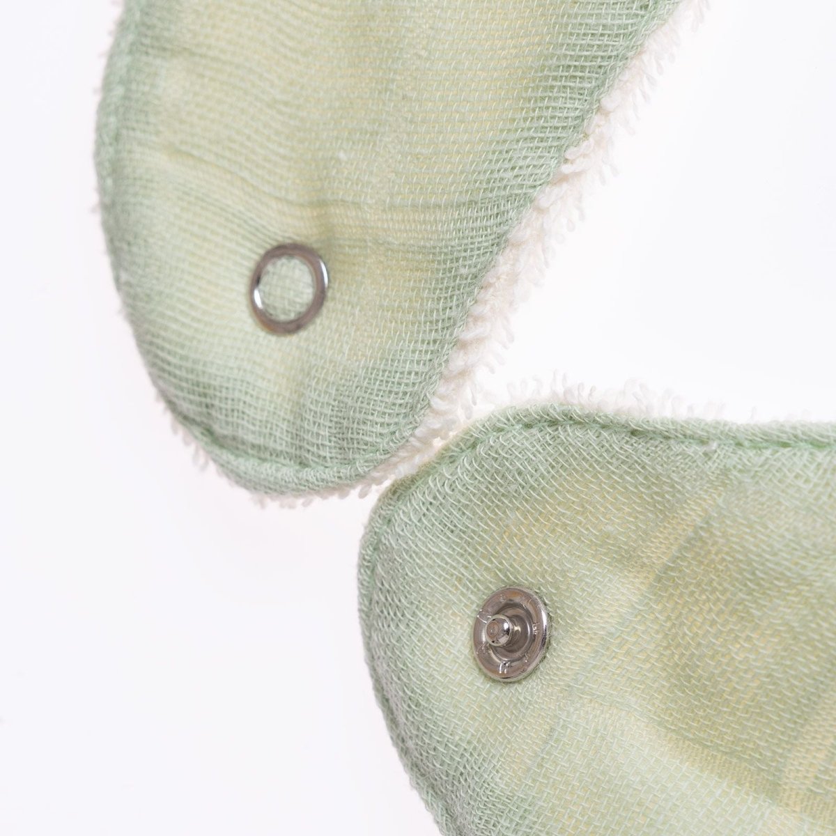 baby me Muslin Dribble Bib Green