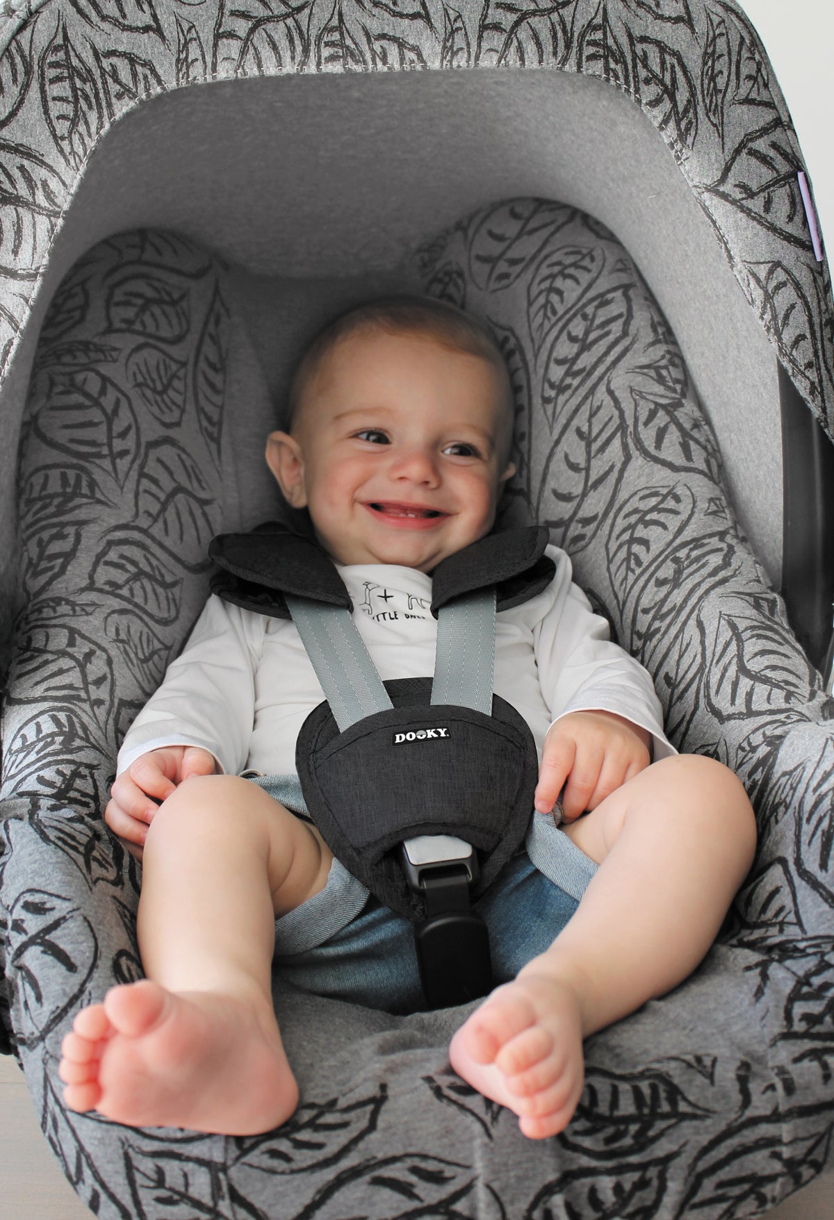Dooky Universal Car Seat Pads (Black)