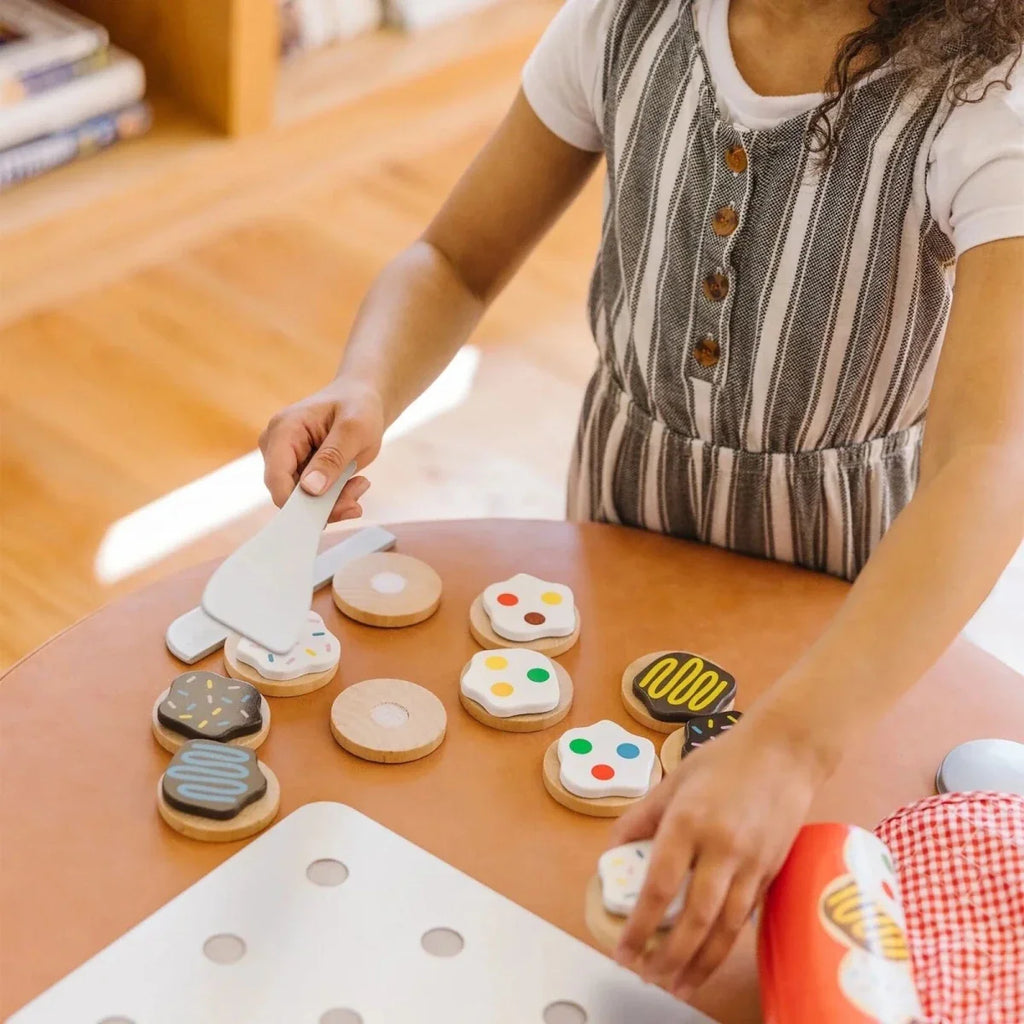Melissa & Doug Wooden Slice & Bake Cookie Set