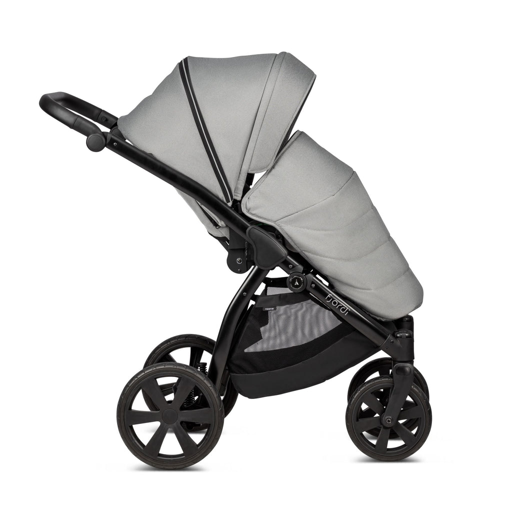 Noordi Fjordi V1 3in1 with Joie i-Snug 2 Car Seat, Grey