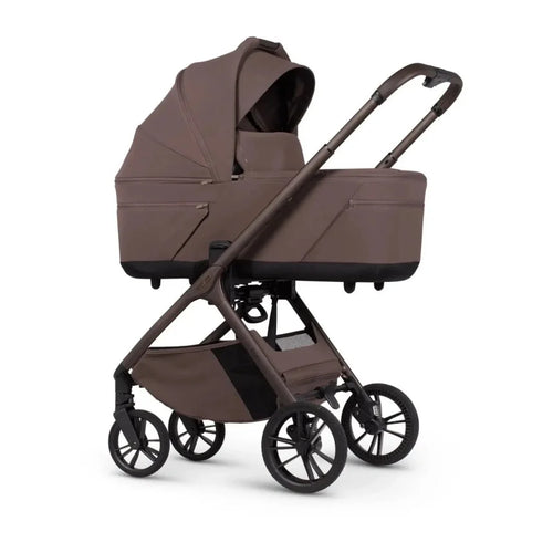 Venicci Tila 3-in-1 12 piece Comfort Bundle - Black/Noce