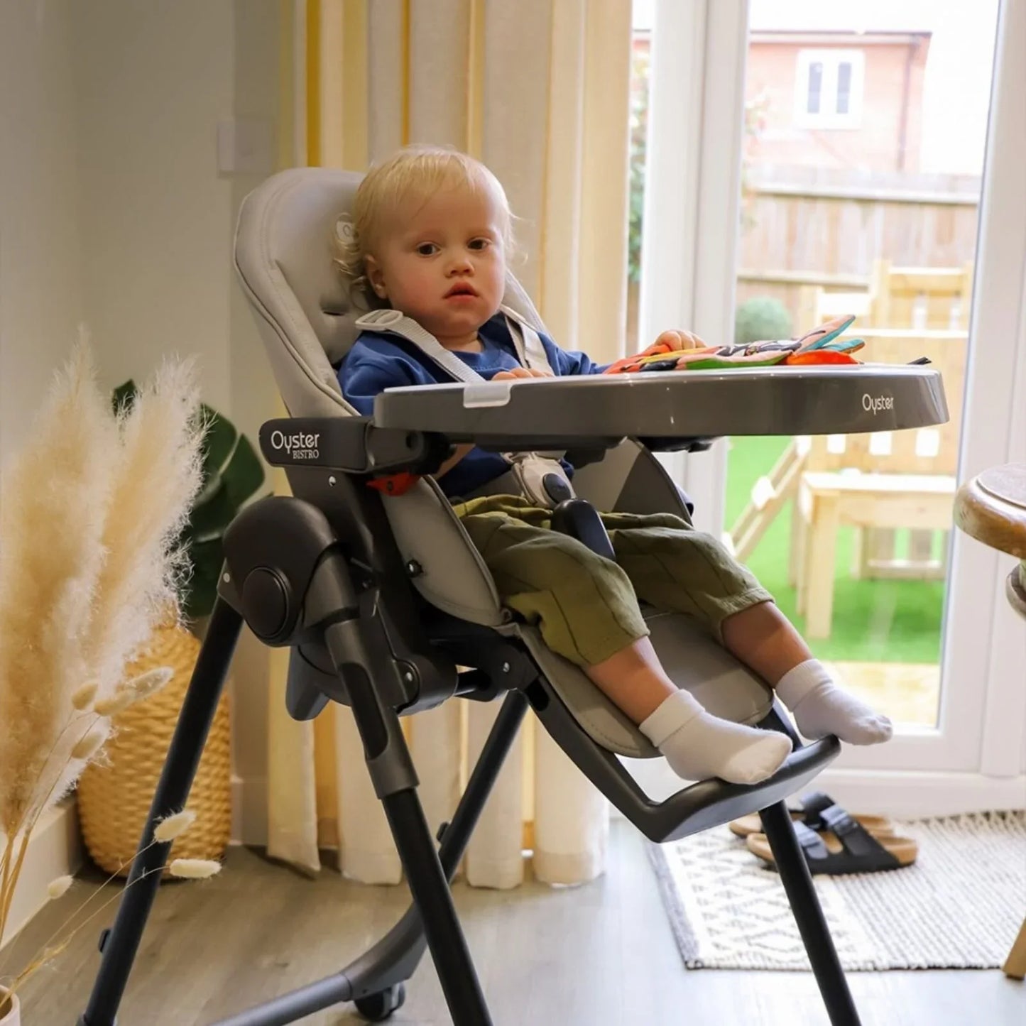 Oyster Bistro Highchair - Ice