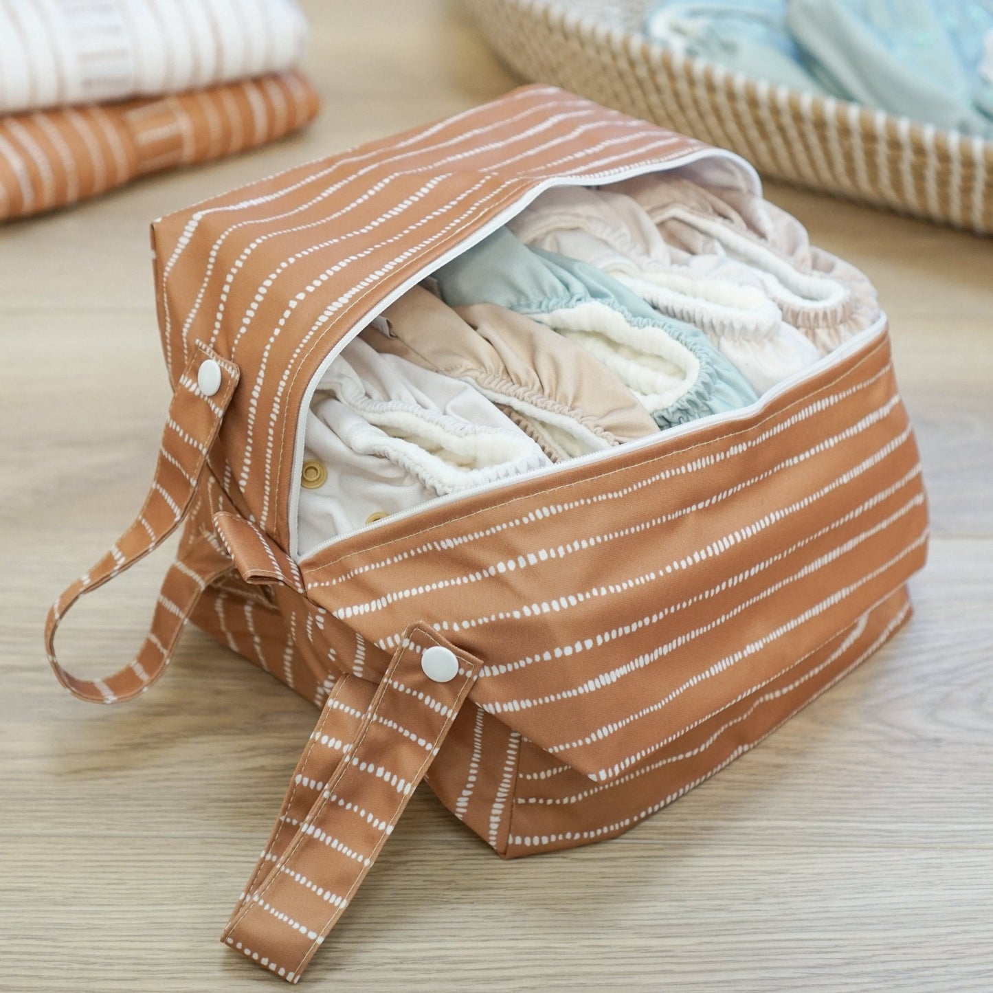 Cloth Nappy Pod - Dune Tan with White