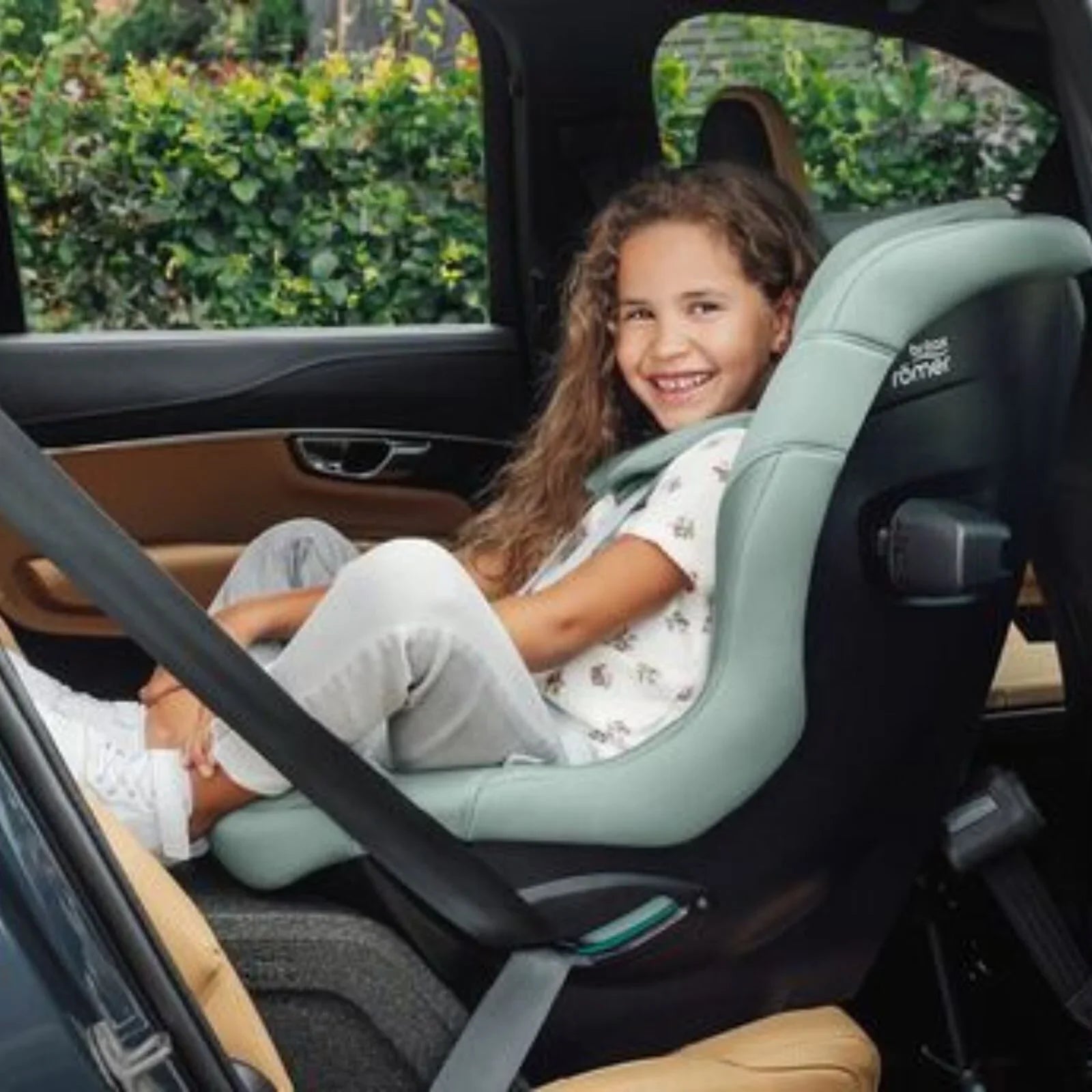 Britax Romer Max Safe Pro Car Seat - Space Black