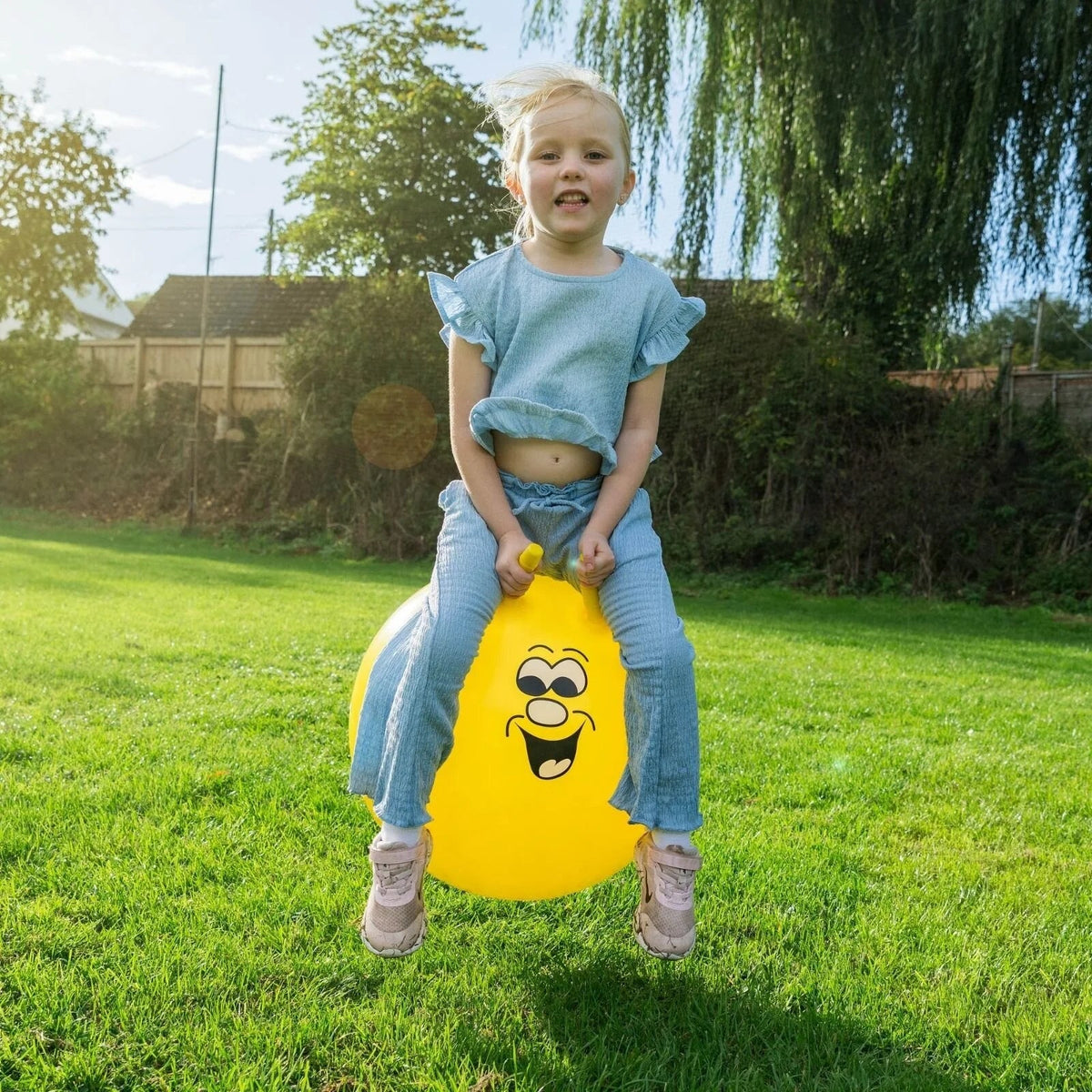 Jump 'N' Bounce Smiley Hopper 50cm - Yellow
