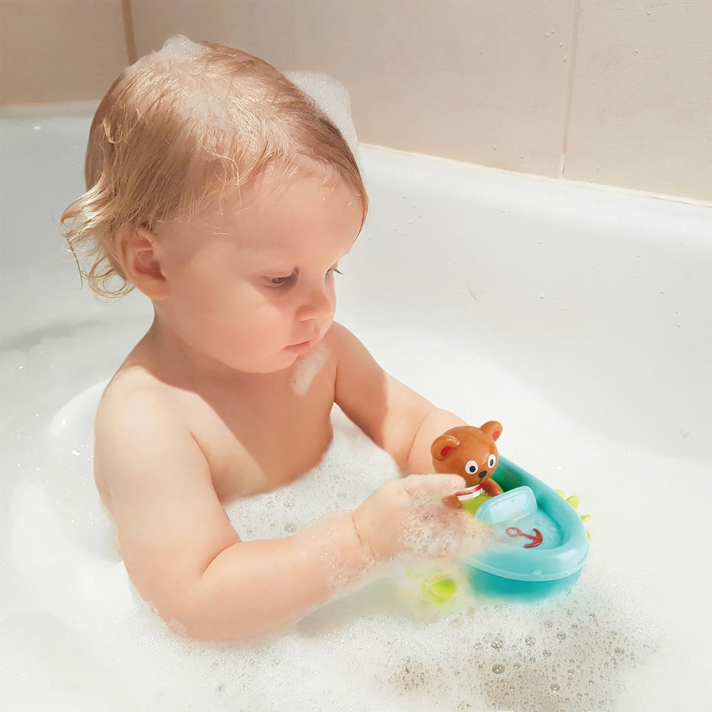 Hape Tubing Pull-Back Boat