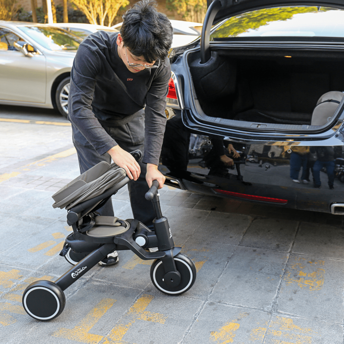 Foryourlittleone Xplor Ultimate 6 in 1 Foldable Trike - Jet Black (10m-5y)