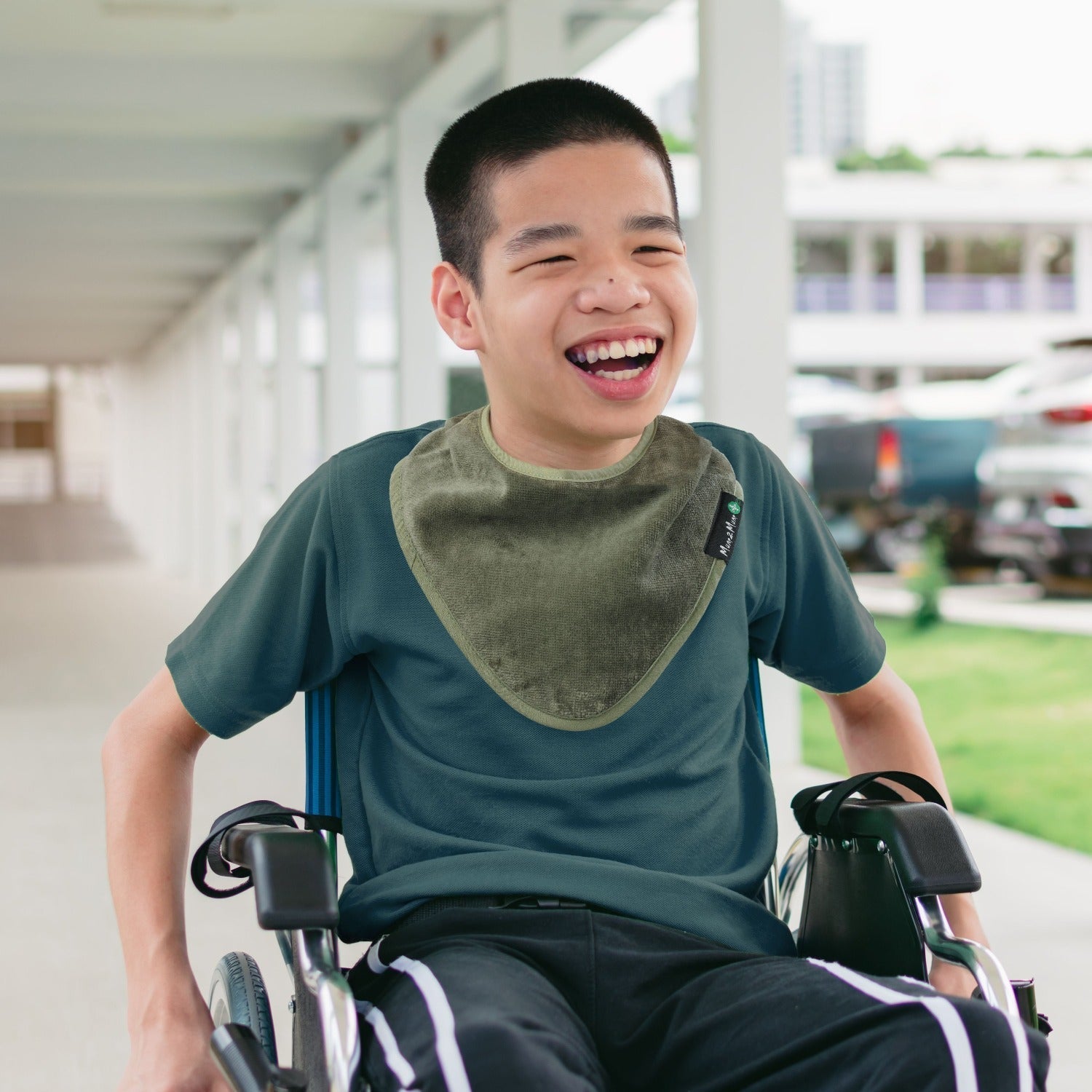 Mum 2 Mum PLUS Youth Disability Bib - Ages 5-15 years - Mustard