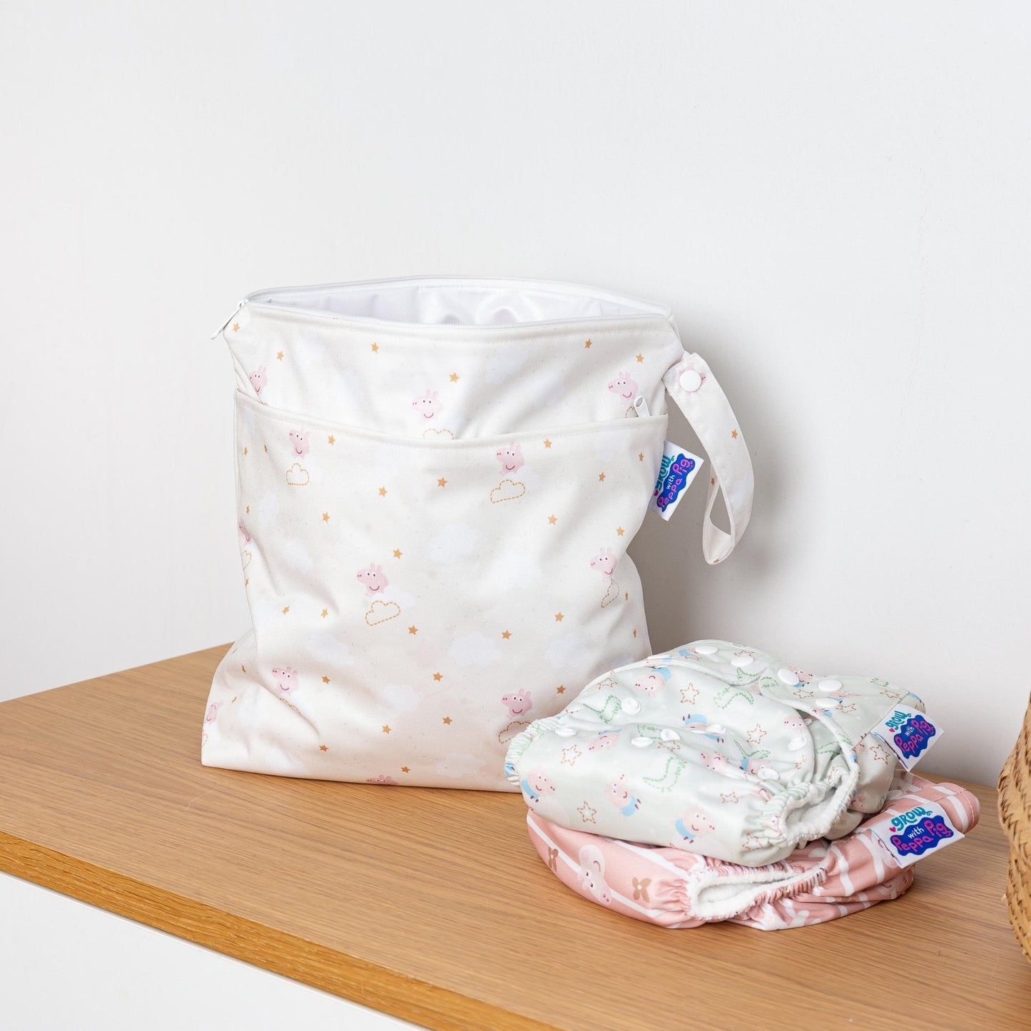 Peppa Pig Grab & Go Nappy Wet Bag - Peppa Clouds