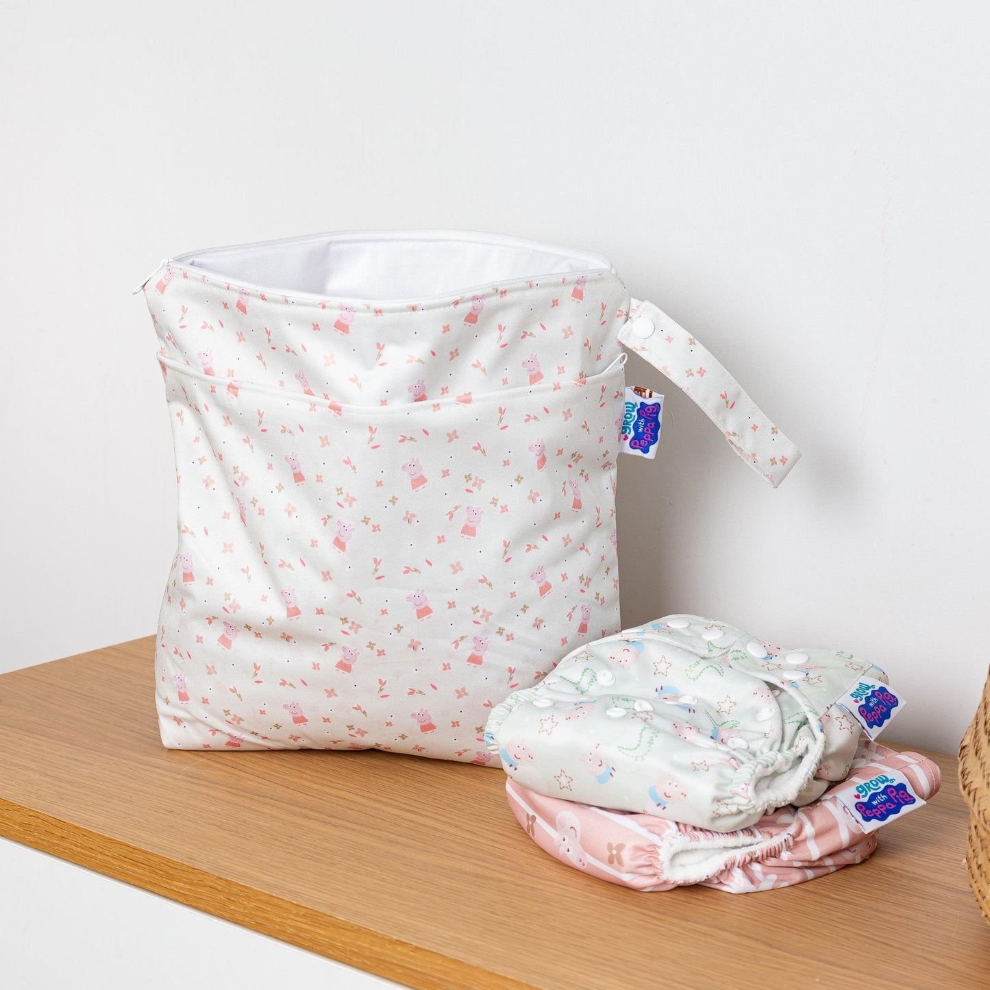 Peppa Pig Grab & Go Nappy Wet Bag - Peppa Floral