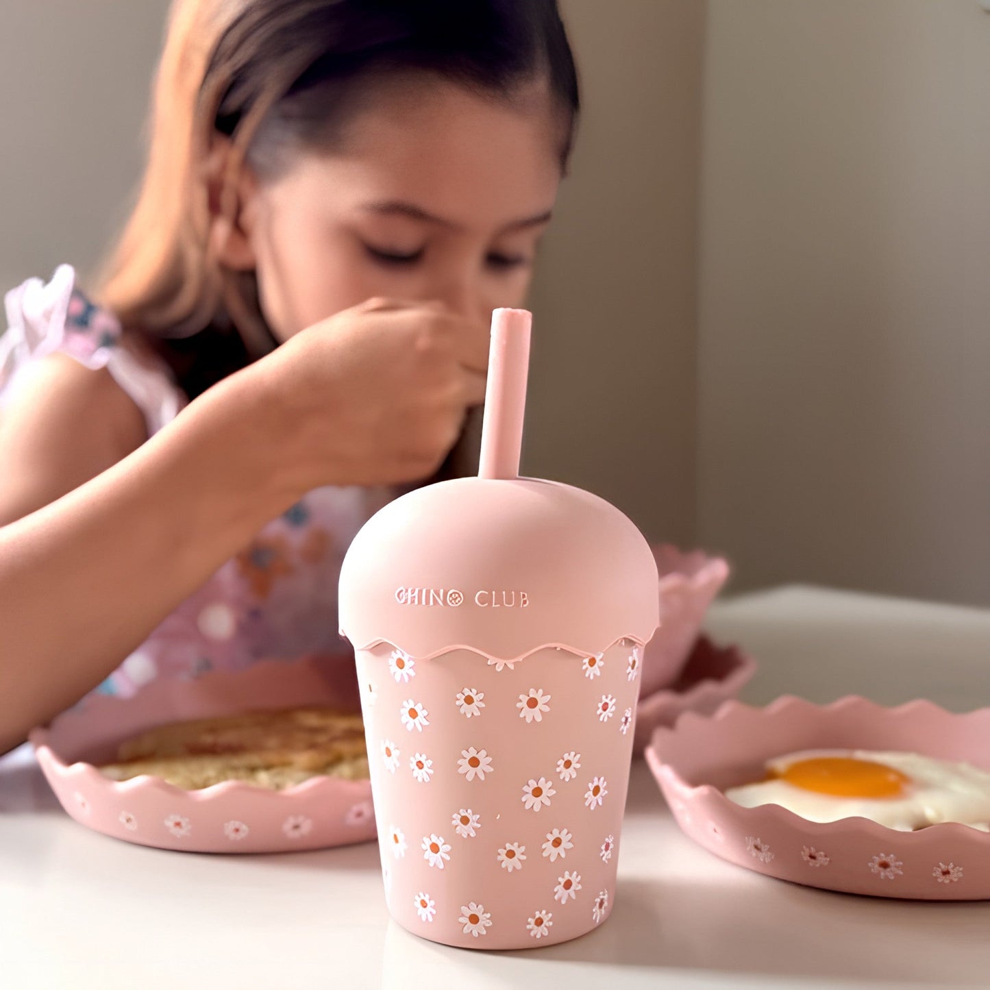 Pink Daisy Mini Toddler Smoothie Cup & Straw 200ml